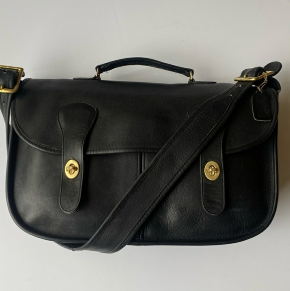 RARE Vintage 80’s Collector Condition Coach Courier Bag # 9800 in Black Leather. - Picture 1 of 12
